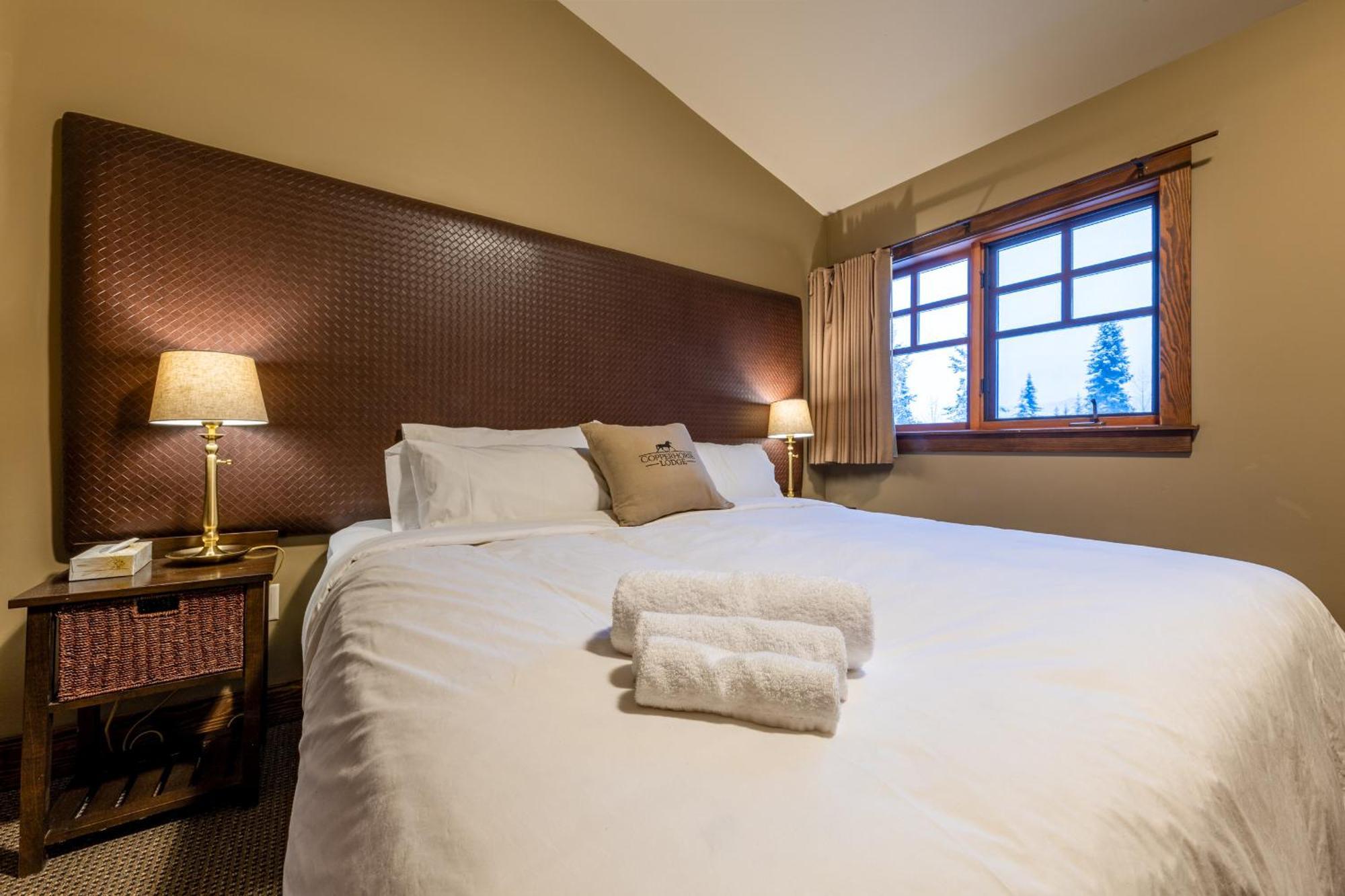 Copper Horse Lodge Голден Экстерьер фото